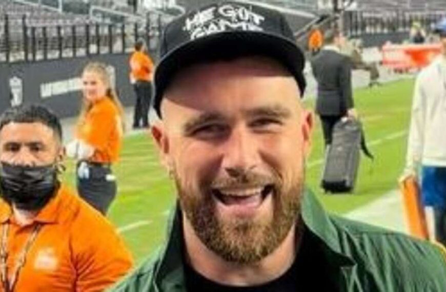 Taylor Swift ‘BANS Travis Kelce from strip clubs’ – after he wore a t-shirt from a Las Vegas adult bar at a Chiefs game this season