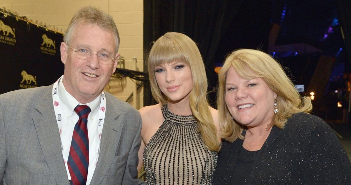 All About Taylor Swift’s Parents, Scott and Andrea Swift