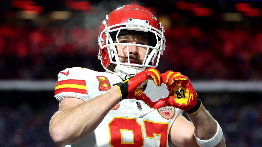 Chiefs Las Vegas return includes dancing to Taylor Swift