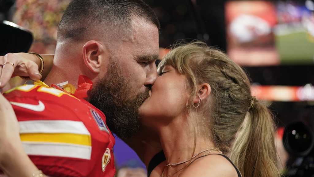 Chiefs TE Travis Kelce held up the bargain for Taylor Swift