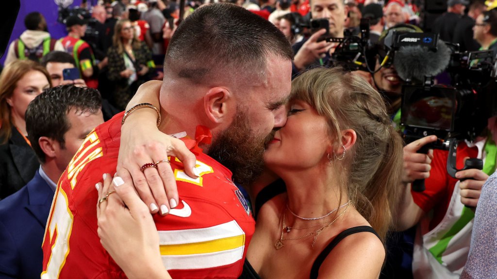 ‘Inside The NFL’ Reveals What Taylor Swift Told Travis Kelce As They Kissed Post-Super Bowl Win