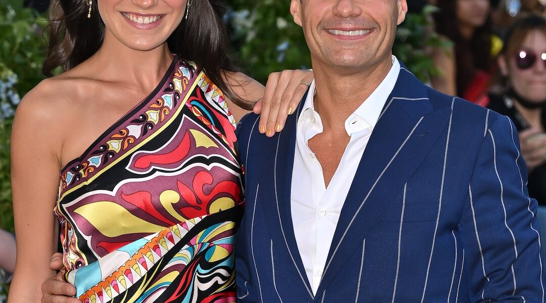 Spin the Wheel to See Ryan Seacrest and Aubrey Paige Twin at NYFW