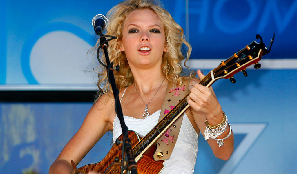 Taylor Swift and Toby Keith’s History, Explained