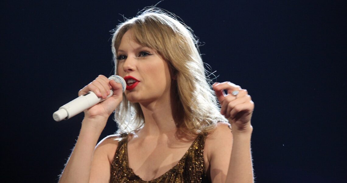 Taylor Swift and the top polluters department | Opinion | Eco-Business