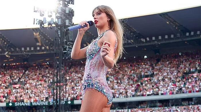 Taylor Swift concert security guard steals show with sassy dance moves