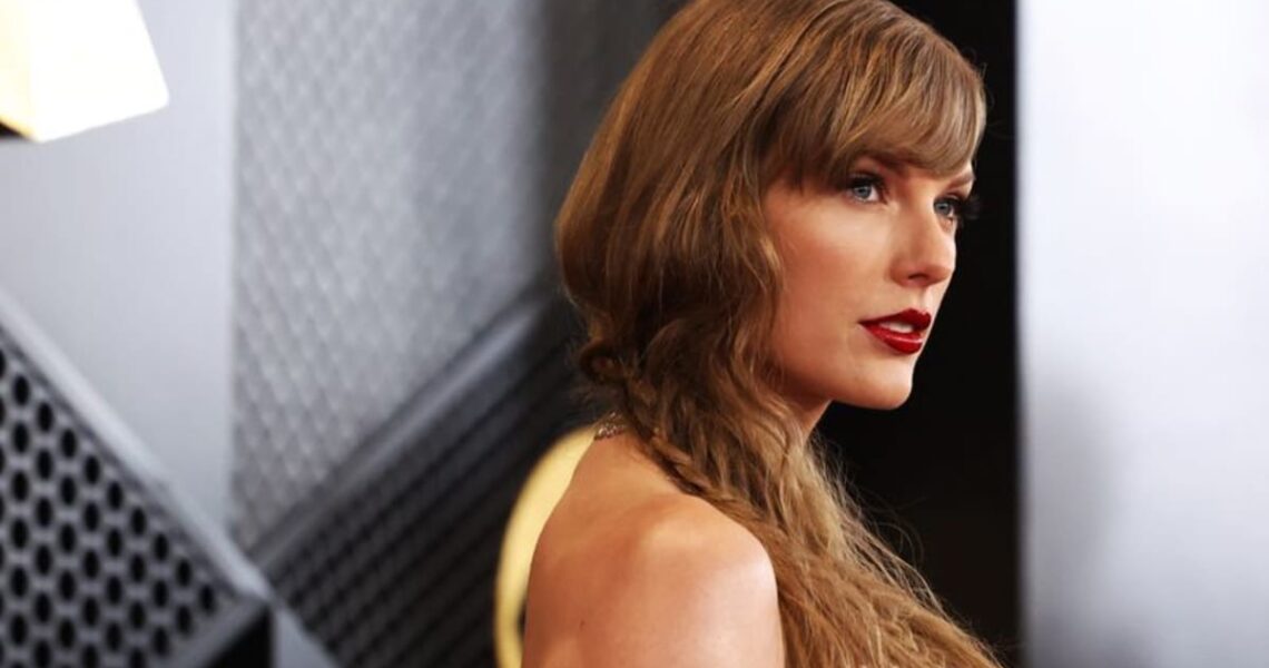 Taylor Swift sells private jet amid flight-tracking dispute