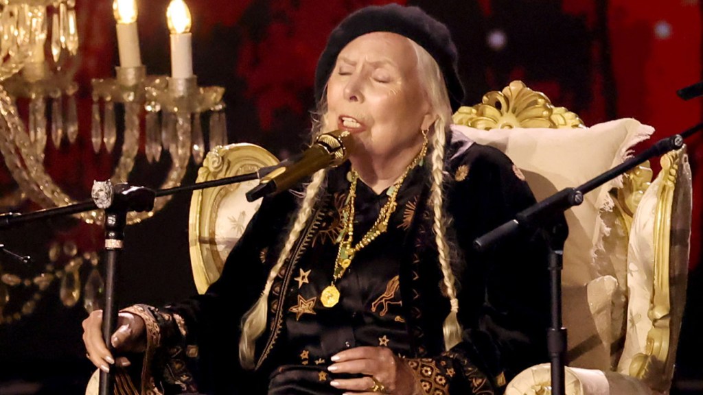 Watch Joni Mitchell’s 2024 Grammys Performance – The Hollywood Reporter