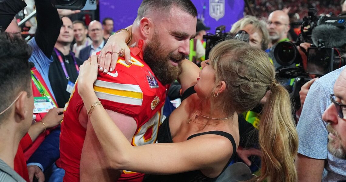 What Taylor Swift, Travis Kelce told each other during Super Bowl embrace – NBC 7 San Diego
