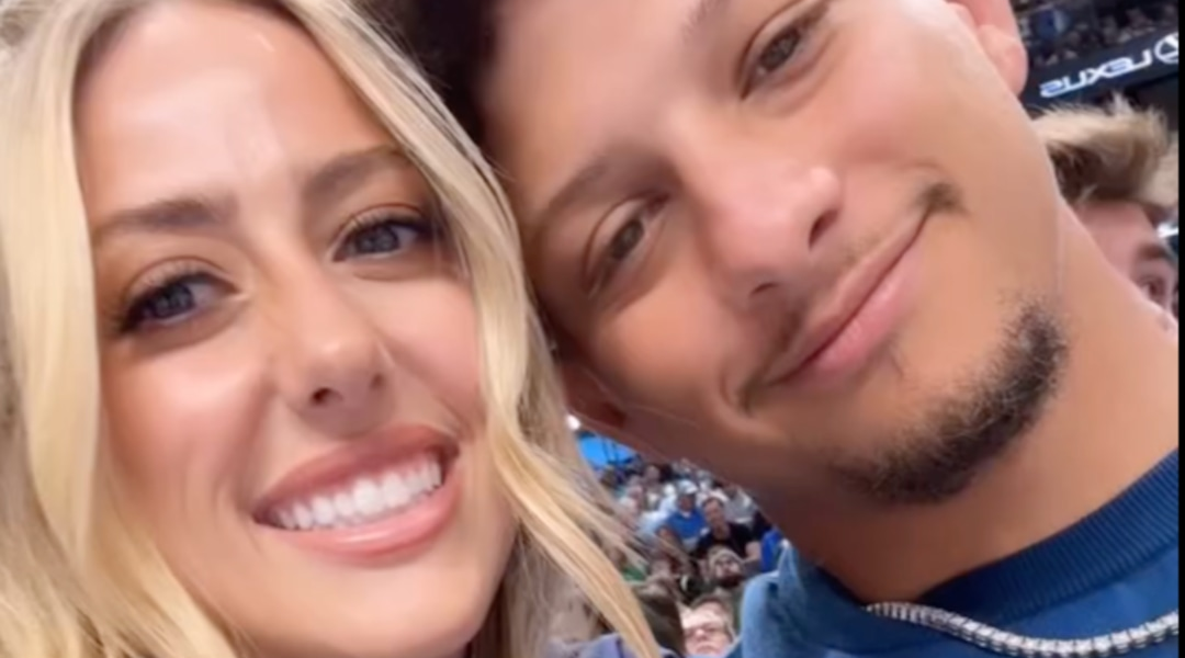 Patrick & Brittany Mahomes Share Glimpse at Courtside Date Night