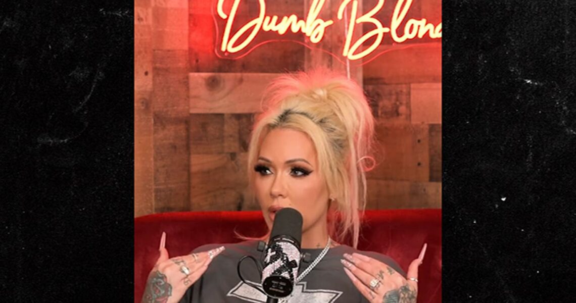 Jelly Roll Quit Social Media Over Body-Shaming, Says Wife Bunnie Xo