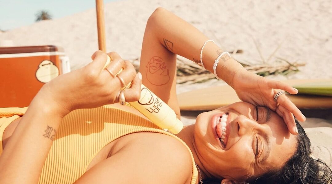 The Best Sunscreen Face Sprays That Won’t Ruin Your Makeup