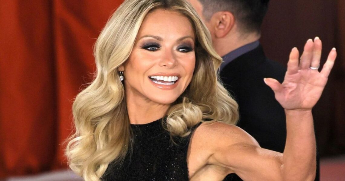 What Weird Gift Did Kelly Ripa Buy For Her Mom? Find Out As Actress Opens Up About First Splurge