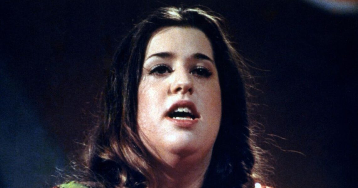 ‘Enough With The Jokes’: Mama Cass Elliot’s Daughter Debunks ‘Ham Sandwich’ Rumors About Singer’s Cause Of Death