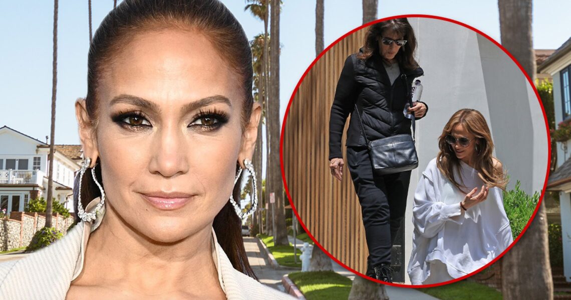 Jennifer Lopez Goes House Hunting in L.A. with Friend, No Ben in Sight