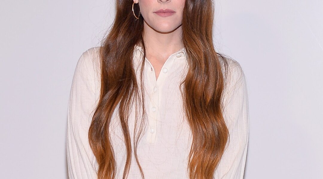 Riley Keough Slams “Fraudulent” Attempt to Sell Graceland Property