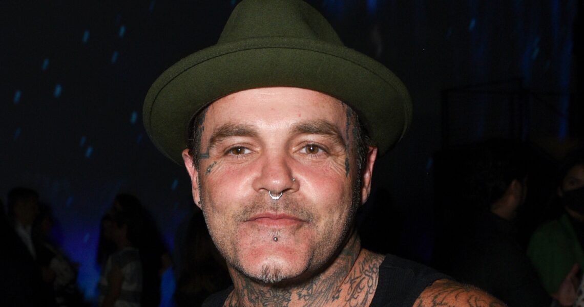 Crazy Town Singer Shifty Shellshock Death Investigated As Possible Overdose