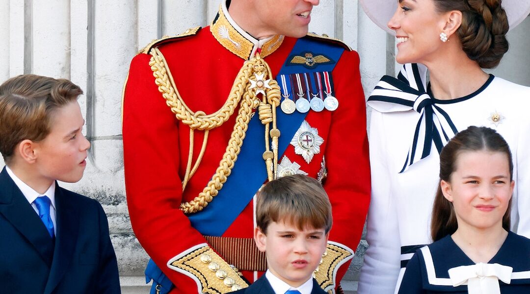 Kate Middleton Celebrates Prince William’s Birthday With Family Photo