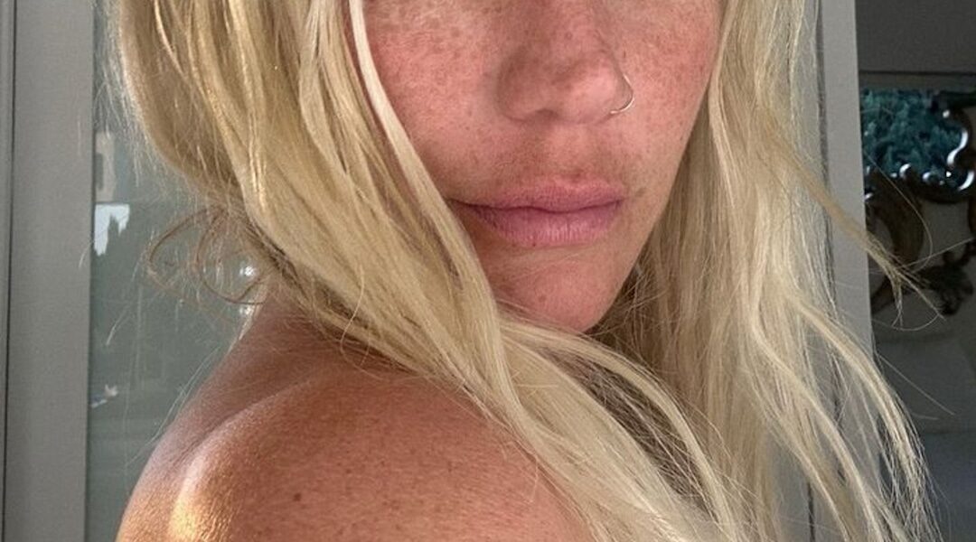 Kesha Leaves Little to the Imagination With Free the Nipple Moment