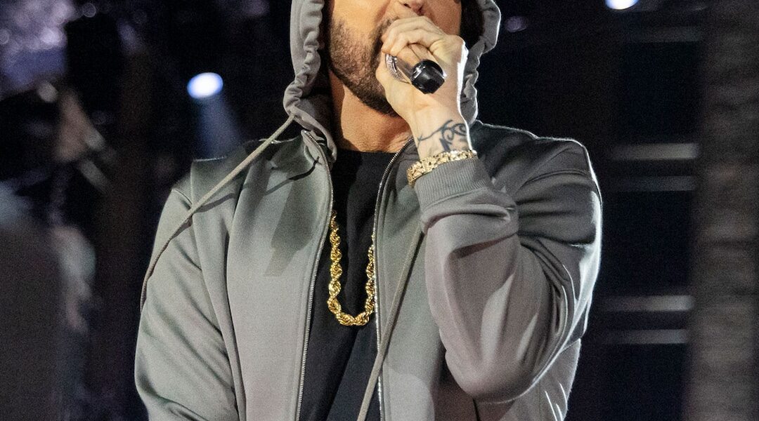 Lose Yourself in the Details Behind Eminem’s Surprise Performance