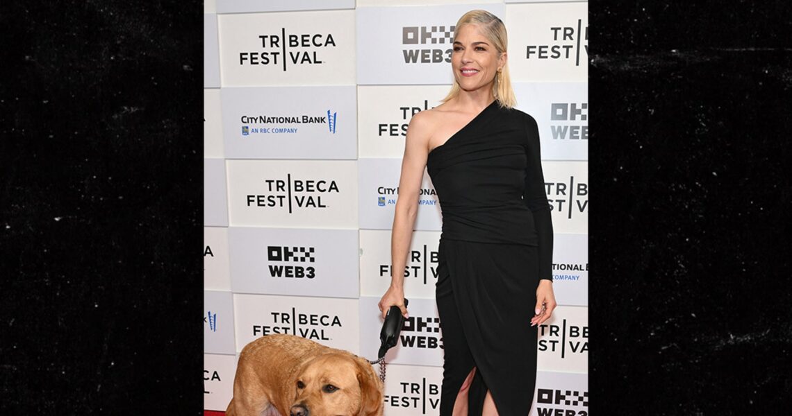 Selma Blair Dazzles With her Service Dog at Tribeca Film Festival