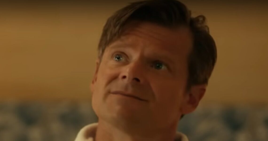 Steve Zahn Joins Glen Powell In Upcoming Hulu Comedy Series Chad Powers; DETAILS Inside