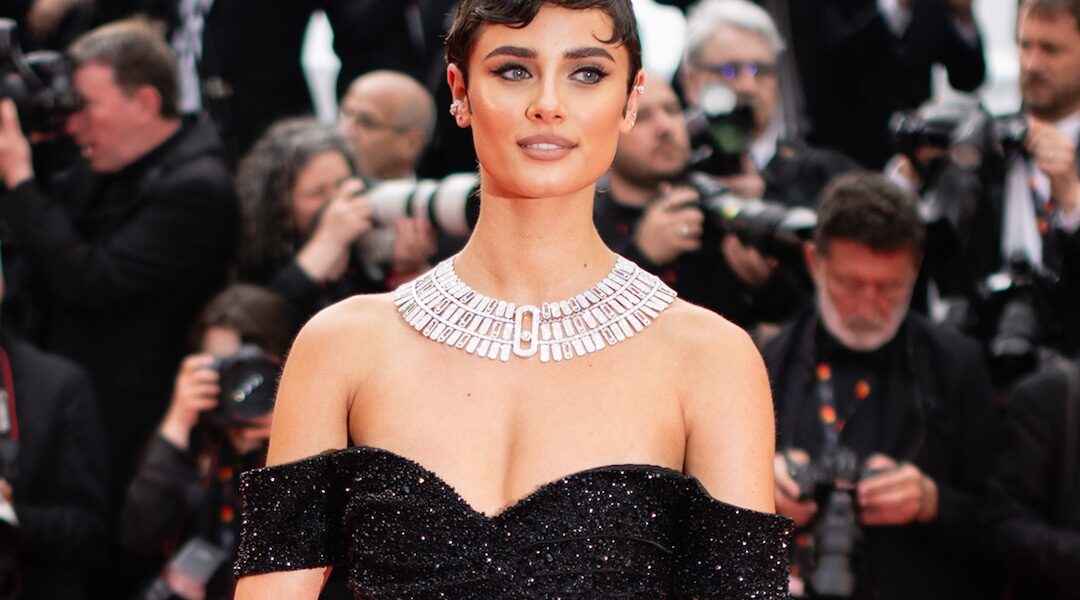 Taylor Hill Shares She Suffered “Devastating” Miscarriage