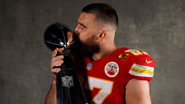 Travis Kelce Doesn’t Care About Typo on $40,000 Super Bowl Ring – Hollywood Life