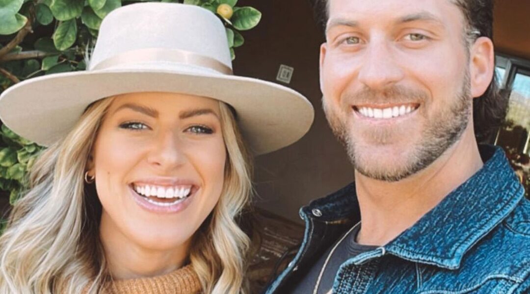 Bachelor Nation’s Chase McNary Marries Ellie White in Mountain Wedding