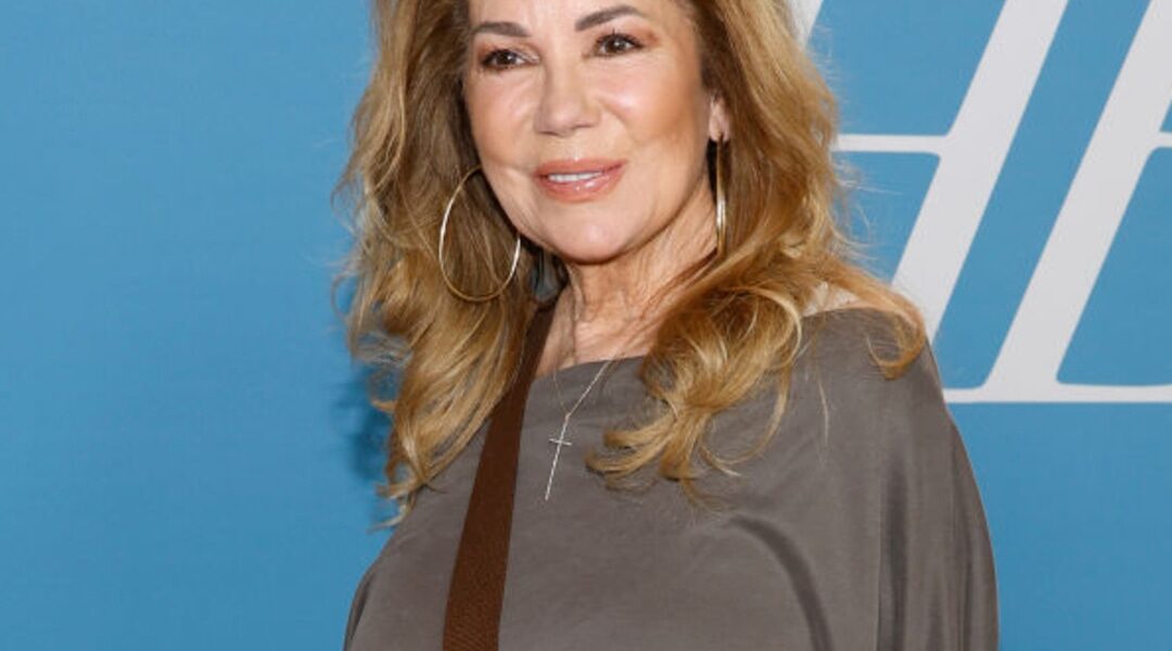 Kathie Lee Gifford Hospitalized With Fractured Pelvis