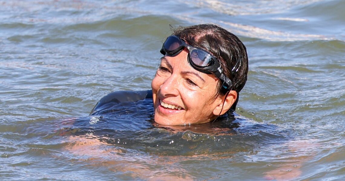 Paris Mayor Swims in the Seine to Prove It’s Clean for the Olympics – Hollywood Life