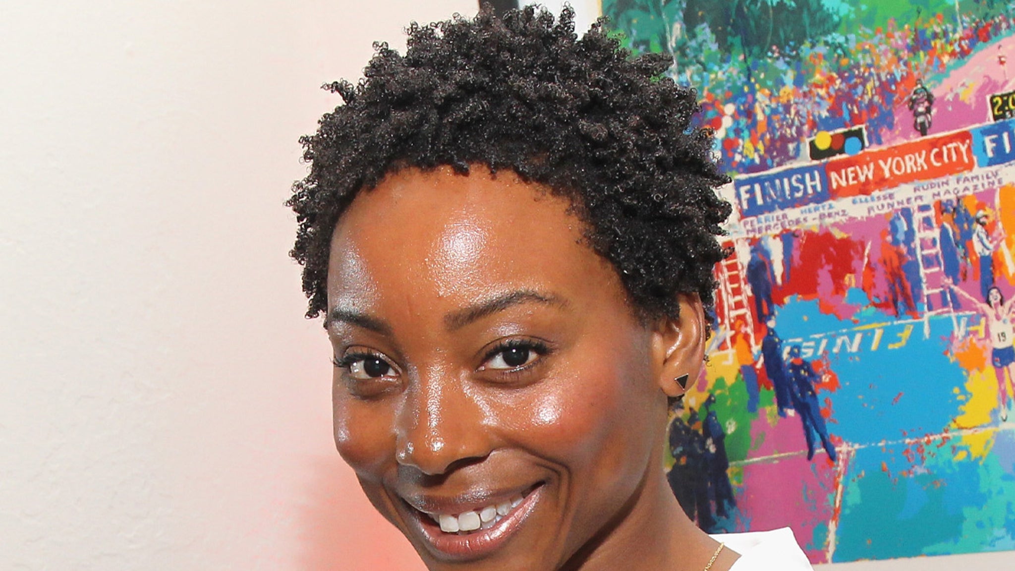 ‘Scary Movie’ Actress Erica Ash Dead at…