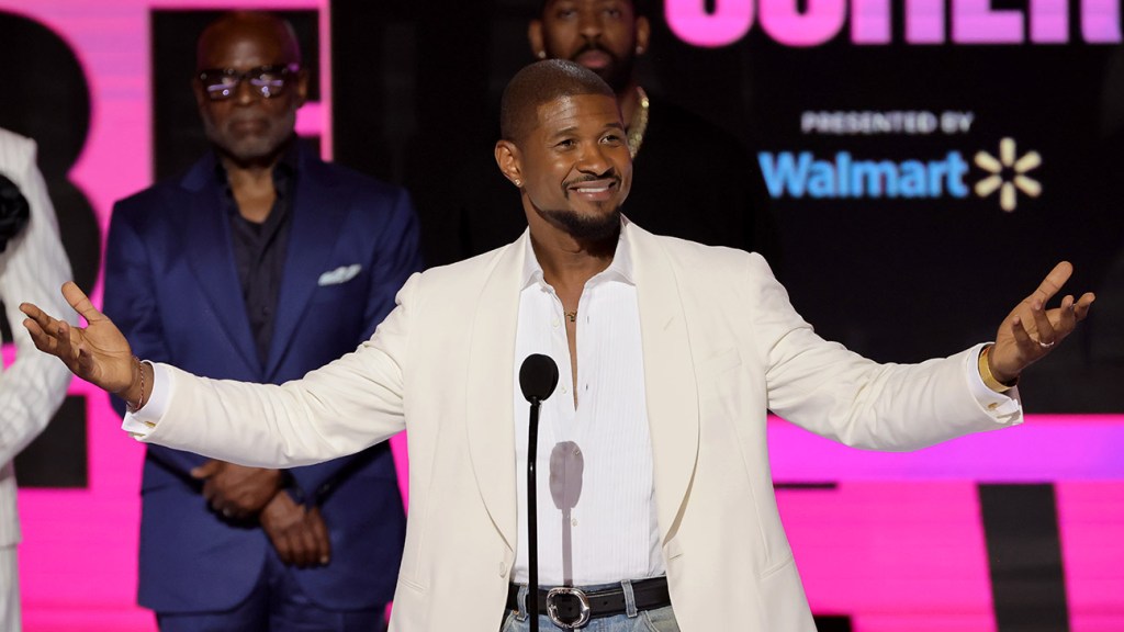 Usher BET Awards Speech Reflects on Family, Fatherhood & Forgiveness