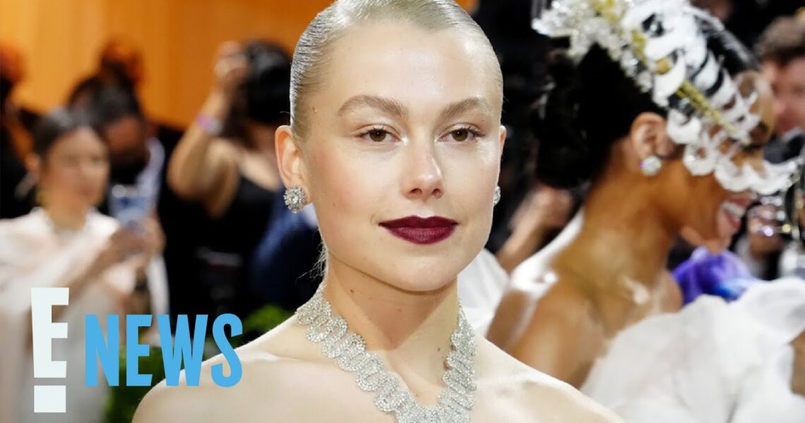 Phoebe Bridgers SLAMS Fans Who “Bullied” Her After Father’s Death | E! News