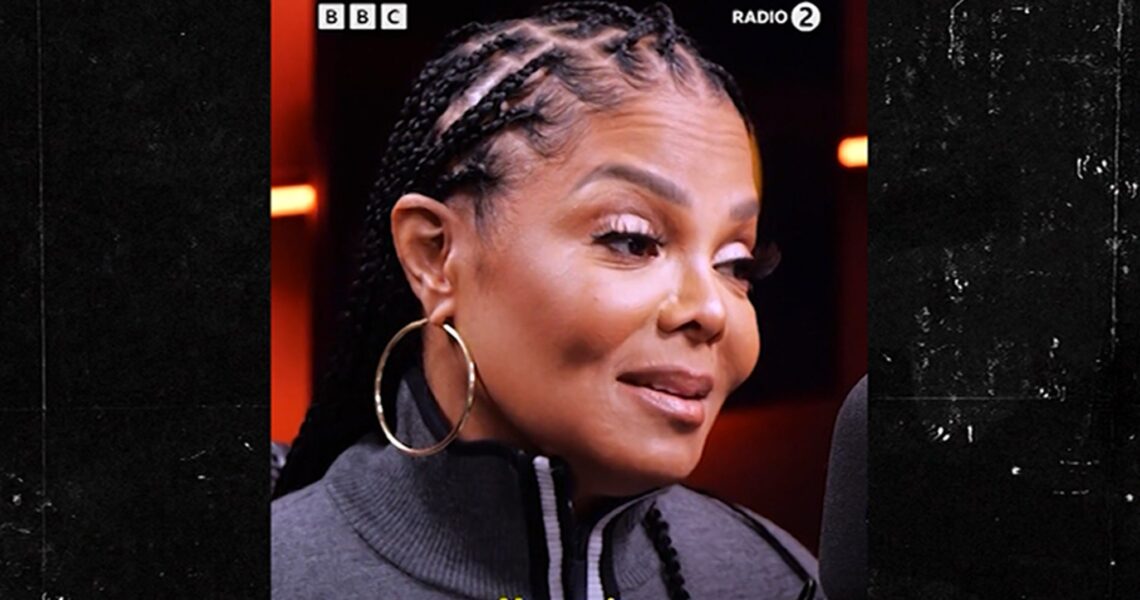 Janet Jackson Reveals Cousins Include Stevie Wonder, Tracy Chapman & Samuel L. Jackson