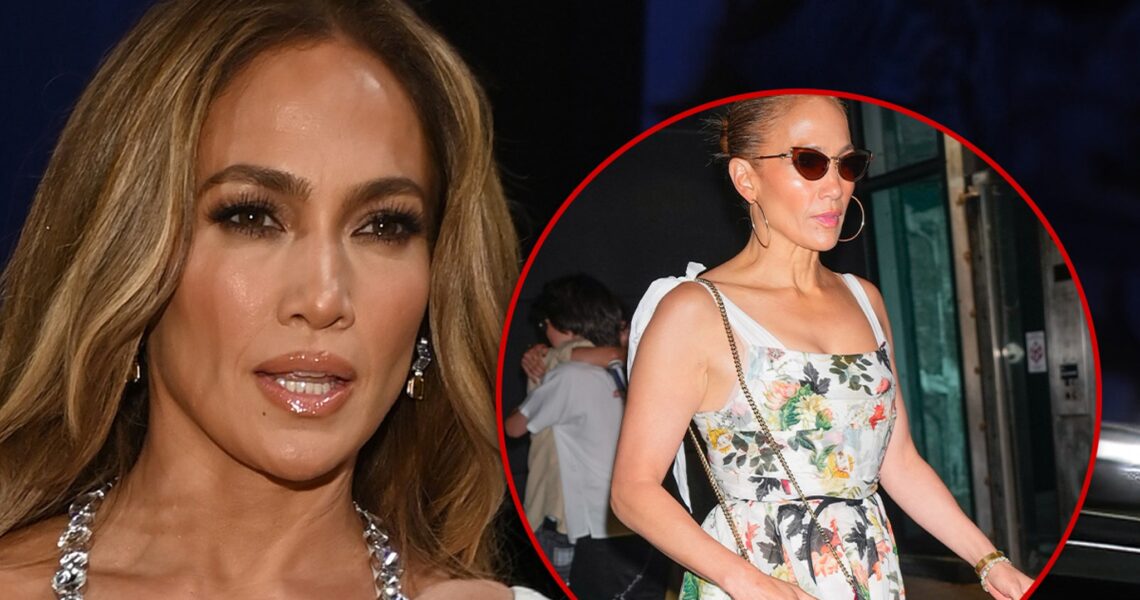 Jennifer Lopez Switches Engagement Ring to Right Hand as Ben Affleck Divorce Looms