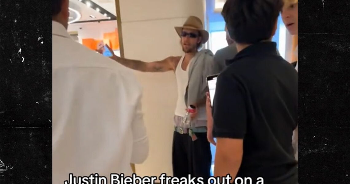 Justin Bieber Yells at Teenagers Harassing Him in Beverly Hills