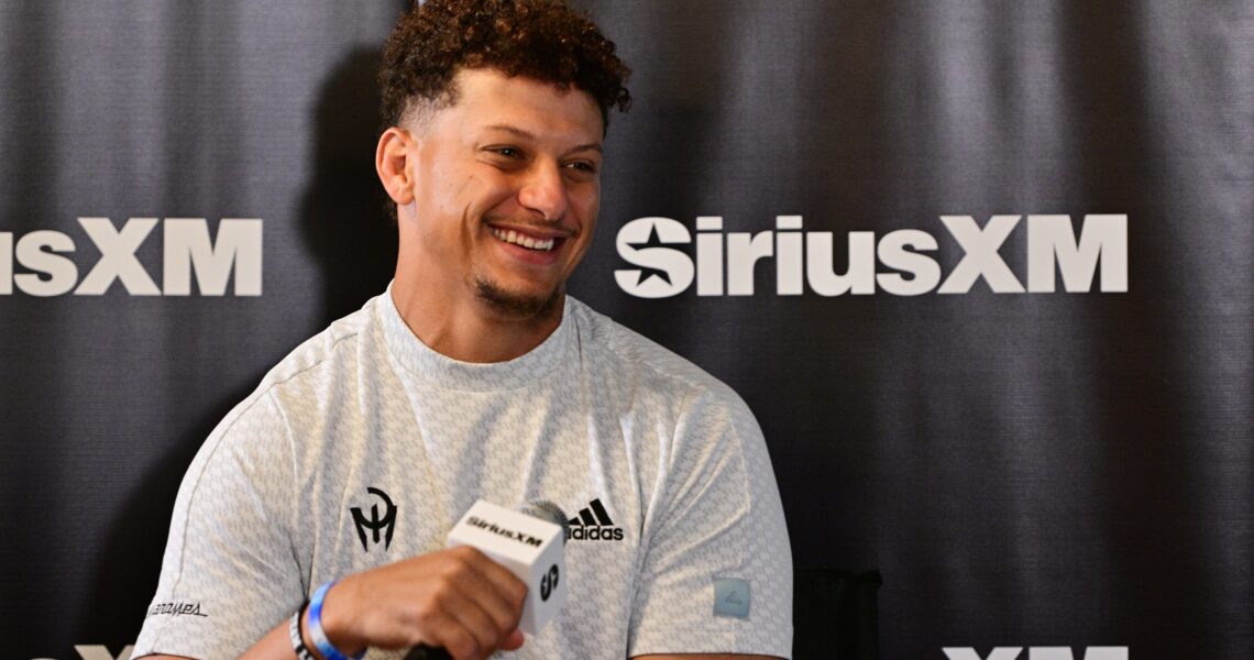 Patrick Mahomes Says Taylor Swift is ‘Really Interested’ in Football – Hollywood Life