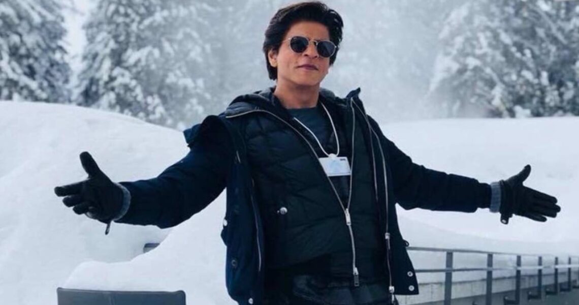 Shah Rukh Khan says he is ‘fooling you all’ with his signature arms out pose, REVEALS how it was invented