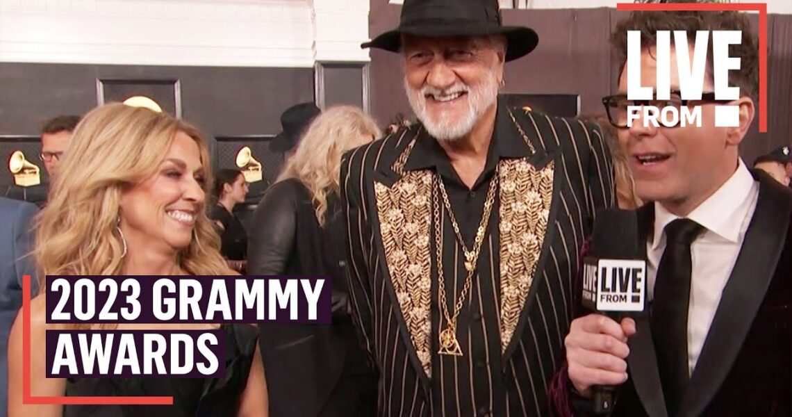 Sheryl Crow & Mick Fleetwood Honor Christine McVie at Grammys | E! News