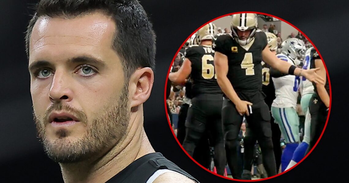 Derek Carr Fined For Michael Jackson Crotch-Grab Celebration