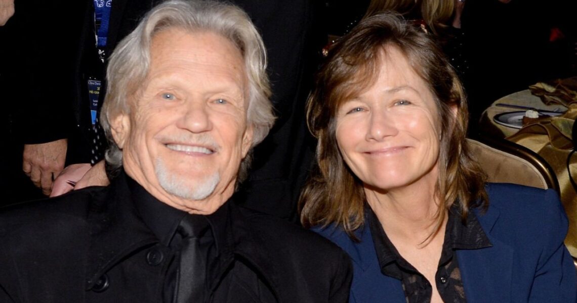 How Long Were Kris Kristofferson And Lisa Meyers Married? All About Their Love Story Amid Country Legend’s Death At 88