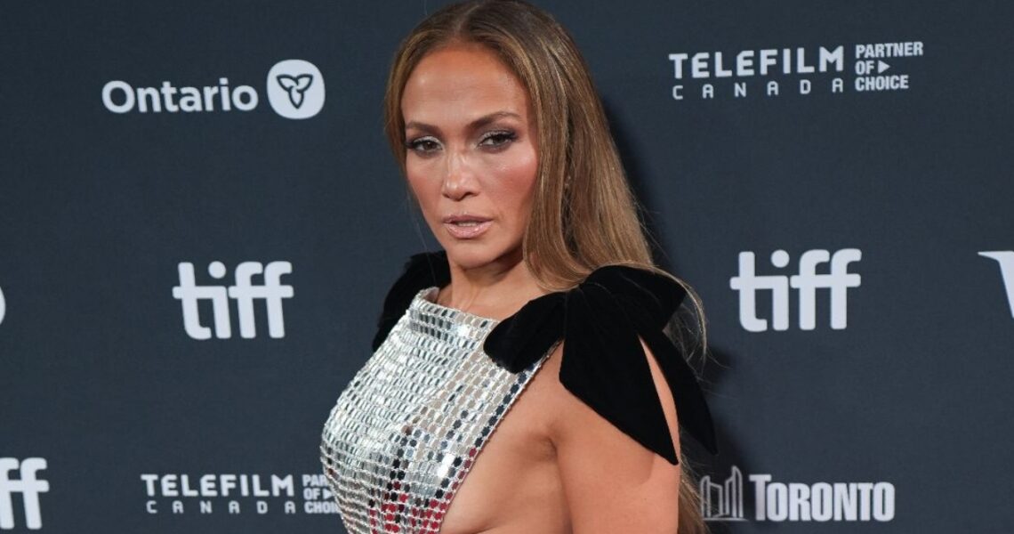 Jennifer Lopez Attends Unstoppable Premiere At TIFF; Poses With Matt Damon And Other Cast As Ben Affleck Skips Event