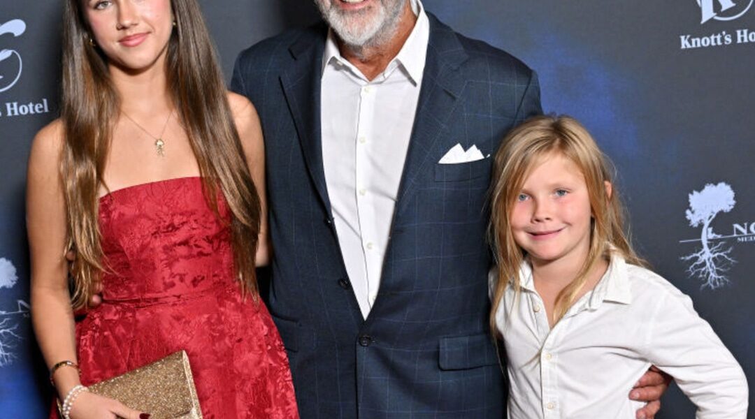 Mel Gibson Makes Rare Public Appearance with Youngest Kids
 