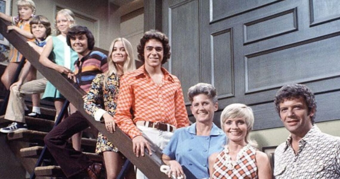 The Brady Bunch Alum Barry Williams Recalls How All The Young Cast ‘Hooked Up With Each Other’ Offscreen