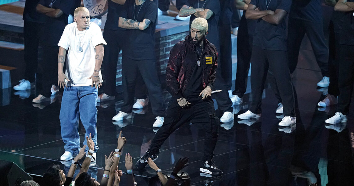 Watch Eminem Perform ‘Houdini’ and ‘Somebody Save Me’ at 2024 MTV VMAs