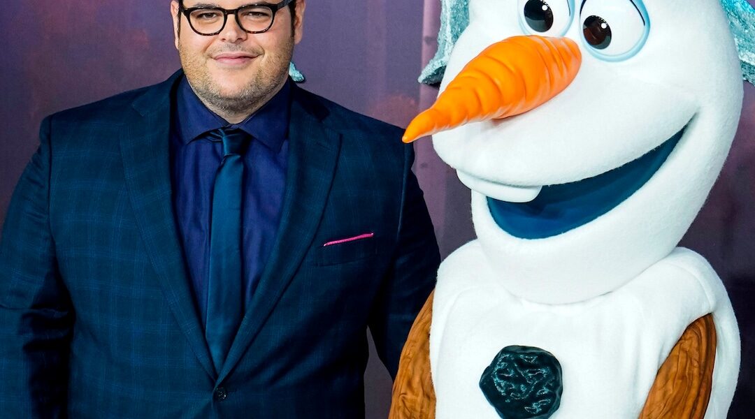 Why Josh Gad Regrets Using His Voice for Frozen’s Olaf