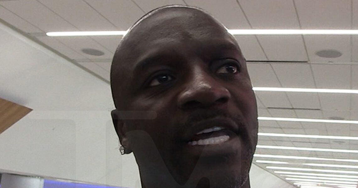 Akon Weighs in on Diddy Drama, Points Finger at Music Industry as Bad Influence