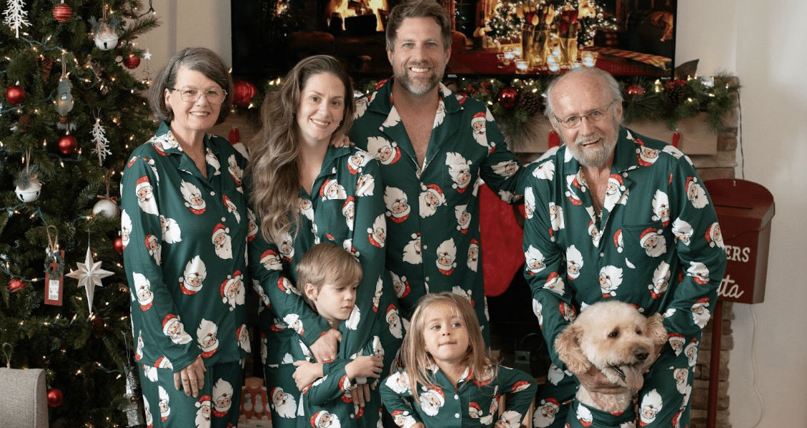 How PatPat Can Help Find Matching Christmas Pajamas – Hollywood Life