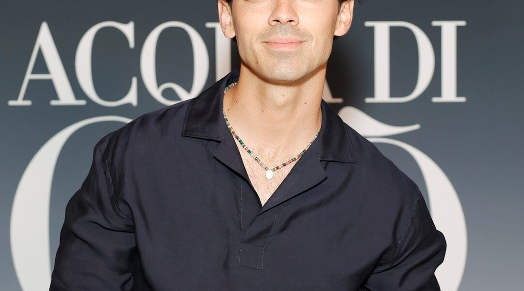 Joe Jonas Has Cheeky Response to Fan Hoping to Start a Romance With Him