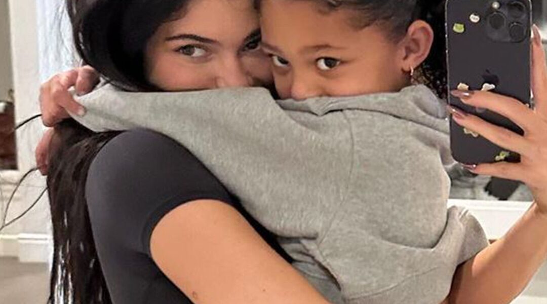 Kylie Jenner Shares Proof “Big Girl” Stormi Grew Up Lightning Fast